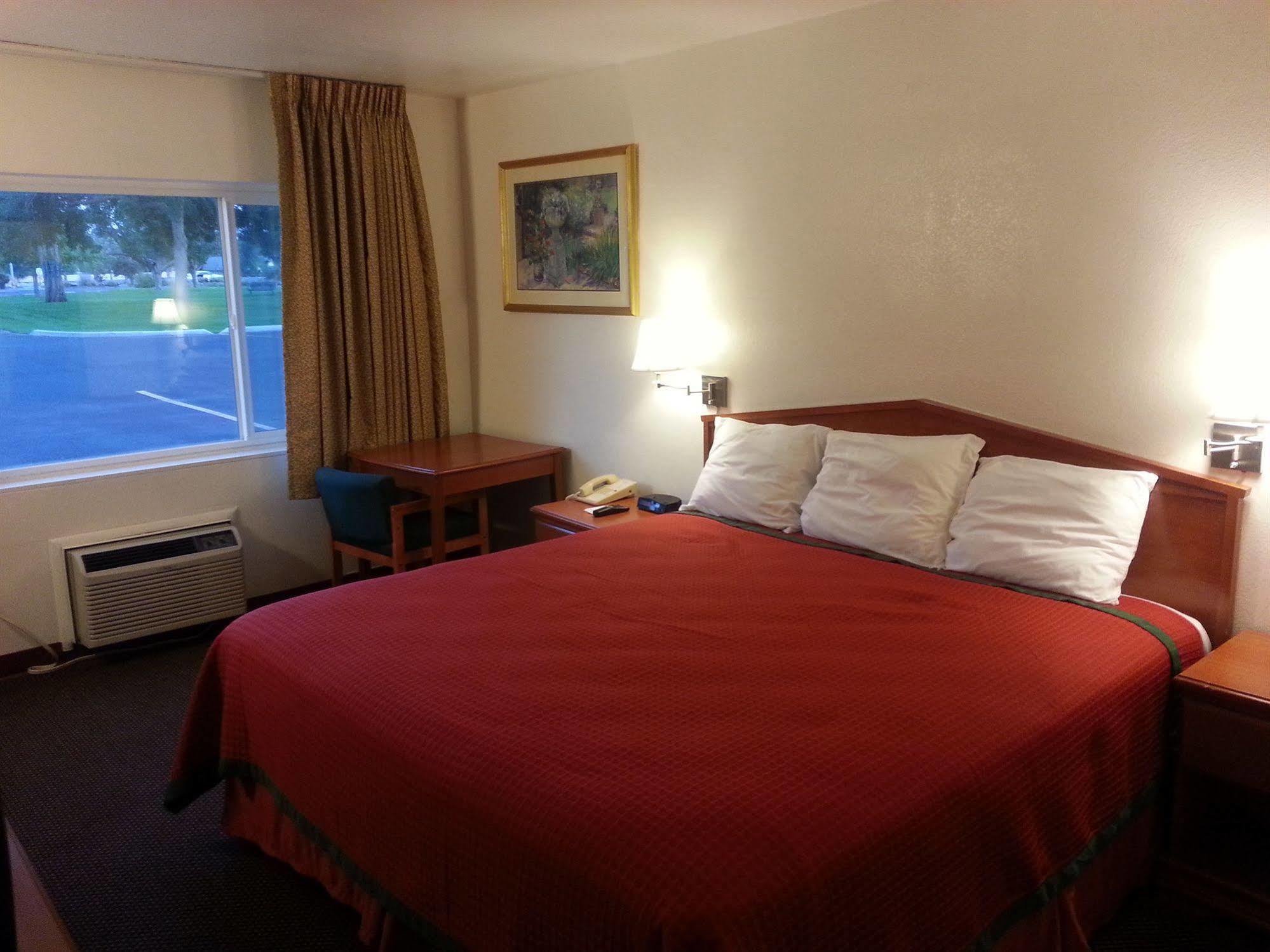 Econo Lodge Moses Lake Eksteriør billede
